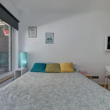 071 - Beachside Perfect For A Family Getaway * Torremolinos