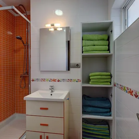 Appartement 071 - Beachside Perfect For A Family Getaway *