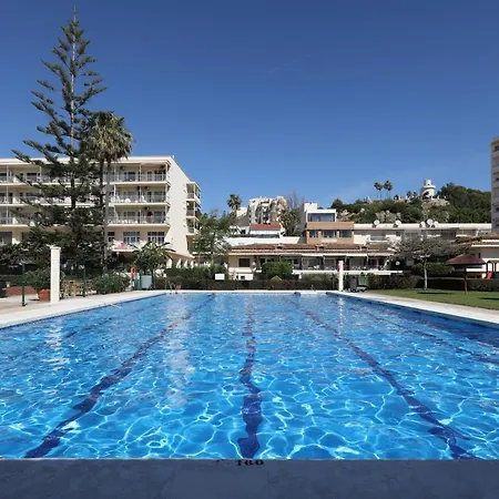 071 - Beachside Perfect For A Family Getaway Apartment Torremolinos