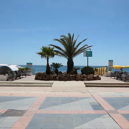 Appartement 071 - Beachside Studio Perfect For A Family Getaway Torremolinos